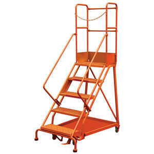 escalera de tijera con ruedas