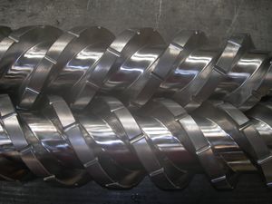 extrusora de doble tornillo de acero