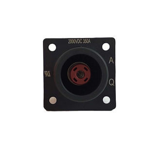 conector de alimentación eléctrica 1