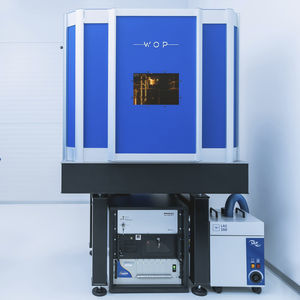 máquina de micromecanizado láser de femtosegundo