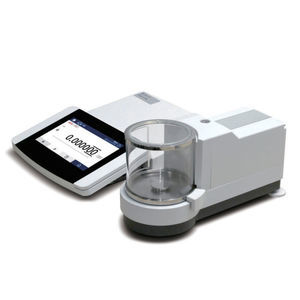 ultramicrobalanza analítica