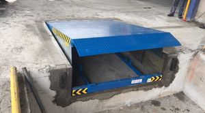 nivelador de muelle hidráulico