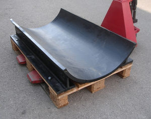 cuna de materiales plásticos