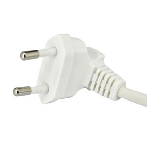cordón eléctrico con toma