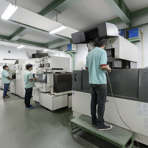 molde de inyección de plástico multicavidad