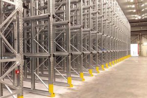 sistema de estanterías para depósito de almacenamiento