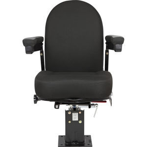 asiento del maquinista negro