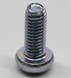 tornillo para metal