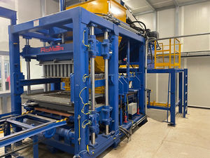 máquina para fabricación de bloques automática 1