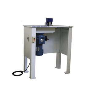 máquina de corte para material plástico
