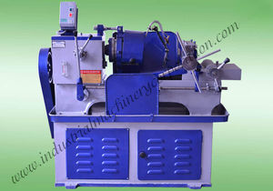 máquina de roscar barrar