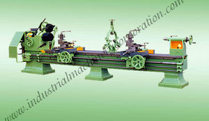 máquina de roscar tubos automática