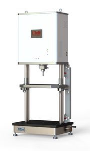 máquina de prueba electrodinámica 1