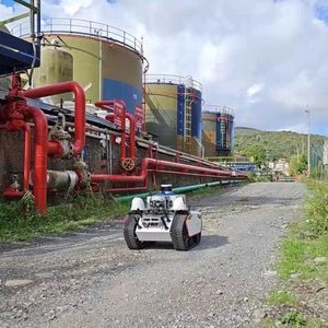 robot de vigilancia móvil