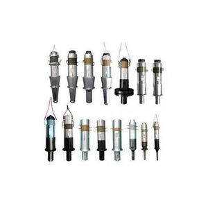 transductor de ultrasonidos cilíndrico