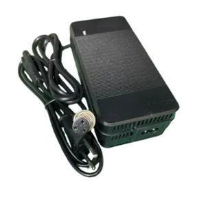 cargador de baterías de mesa 1