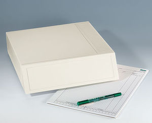 caja de plástico 1