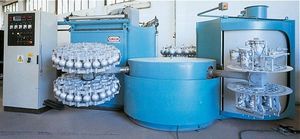 máquina de rotomoldeado con brazos fijos