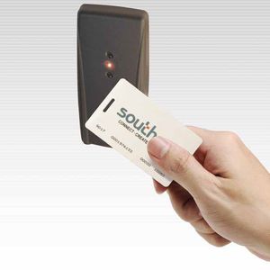 sistema de control de acceso con lector de proximidad