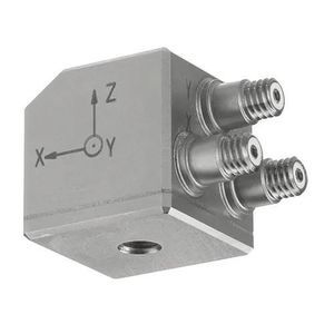 acelerómetro triaxial