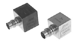 sensor de aceleración triaxial / piezoeléctrico / para aplicaciones ferroviarias / para la supervisión en continuo de estructuras