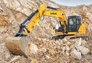 excavadora intermedia