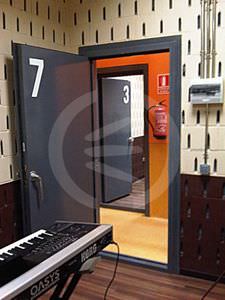 puertas abatibles