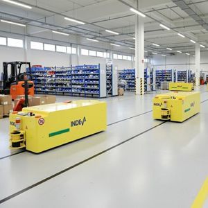 vehículo de guiado automático de manipulación 1