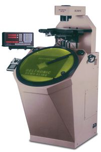 proyector de perfiles vertical