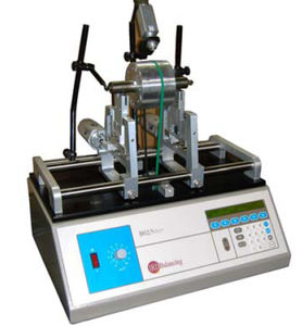 máquina equilibradora horizontal