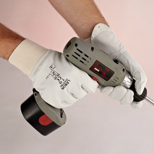 guantes de manipulación / a prueba de abrasión / de cuero / para la industria del automóvil