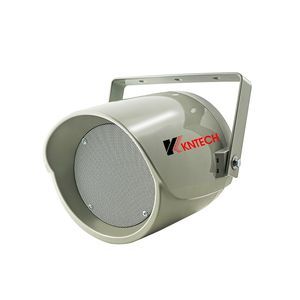 altavoz fijado en escuadra 1