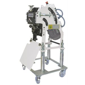 achaflanadora eléctrica / móvil / de chapa / con alimentación manual