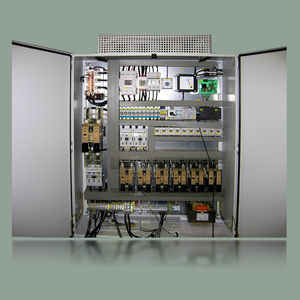 alimentación eléctrica de tipo armario