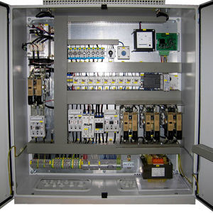 alimentación eléctrica de tipo armario