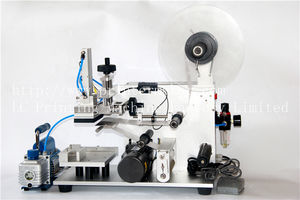 máquina de etiquetado semiautomática