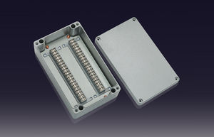caja de terminales de pared 1