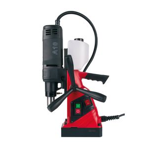 corona perforadora eléctrica / con base magnética / 1 velocidad