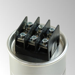 condensador eléctrico cilíndrico