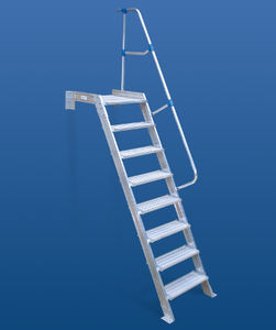 escalera de tijera fija