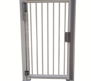 portón pivotante 1