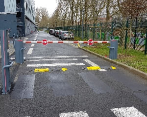 barrera de acceso
