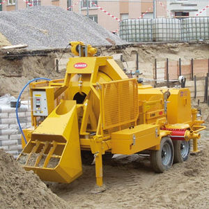bomba para hormigón montada en remolque