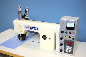 máquina de coser por ultrasonidos