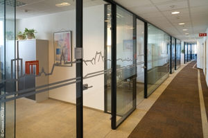 tabique de oficina