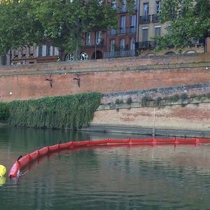 barrera flotante de contención de aceite 1