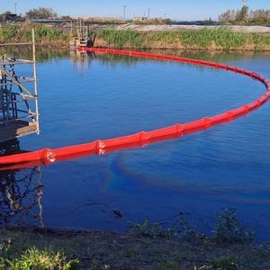 barrera flotante de contención de aceite 1
