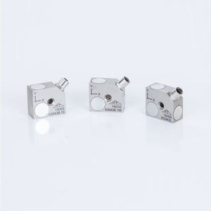 acelerómetro triaxial