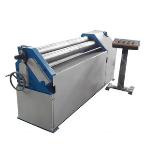 máquina roladora con 3 rodillos