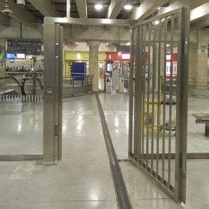 portón peatonal